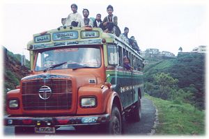 photo of an overloaded intercity bus