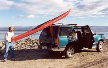 Dinesh loading the kayak